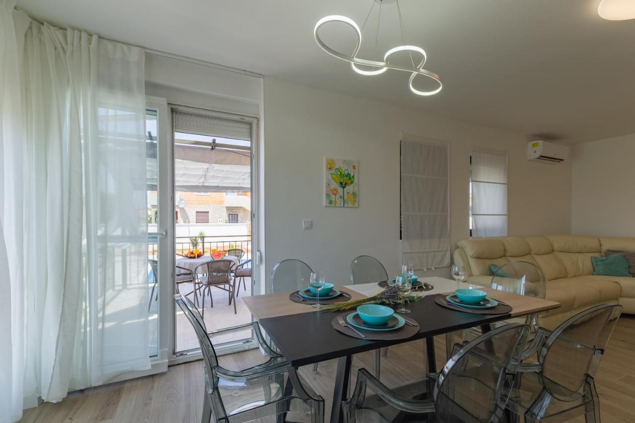 זאדאר Villa Family And Friends Private Heated Pool With Jacuzzi מראה חיצוני תמונה