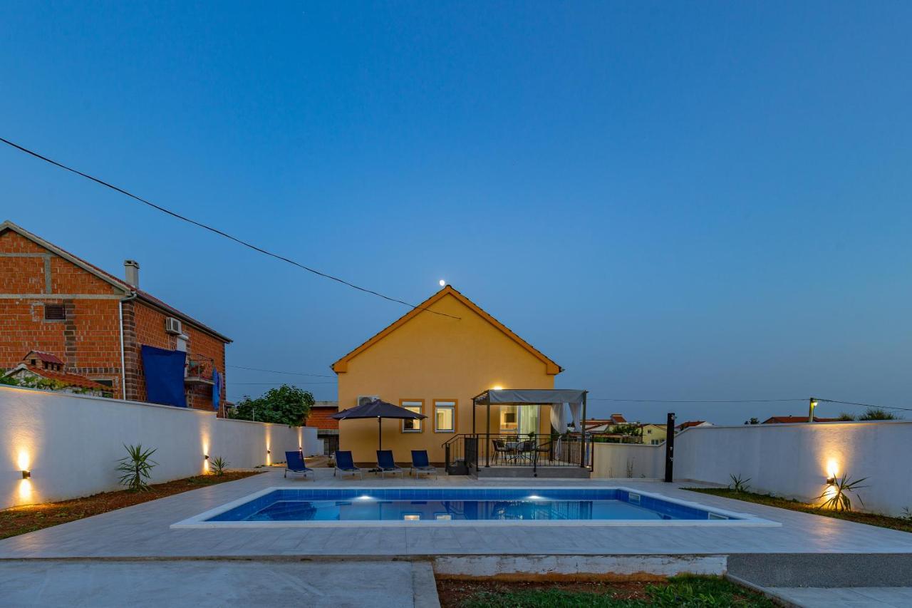 זאדאר Villa Family And Friends Private Heated Pool With Jacuzzi מראה חיצוני תמונה