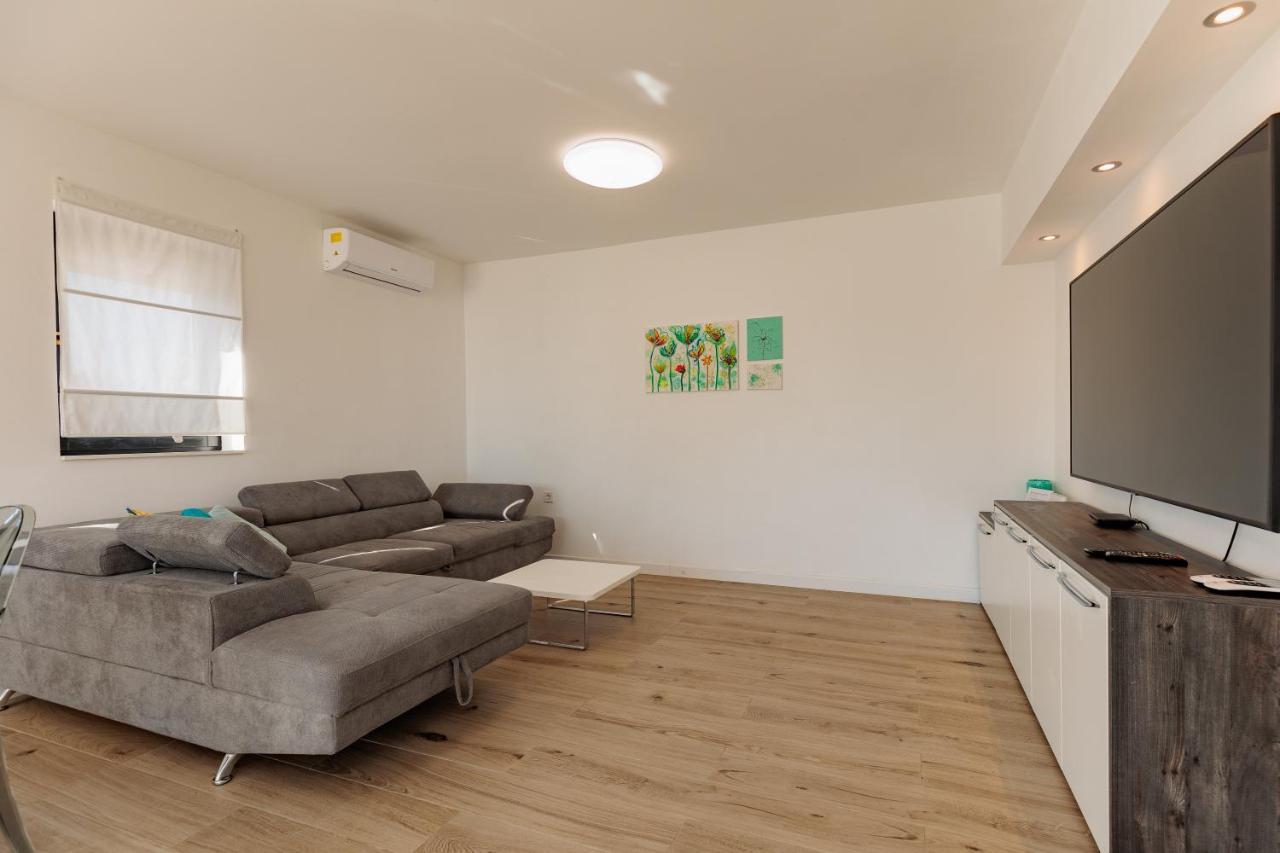 זאדאר Villa Family And Friends Private Heated Pool With Jacuzzi מראה חיצוני תמונה